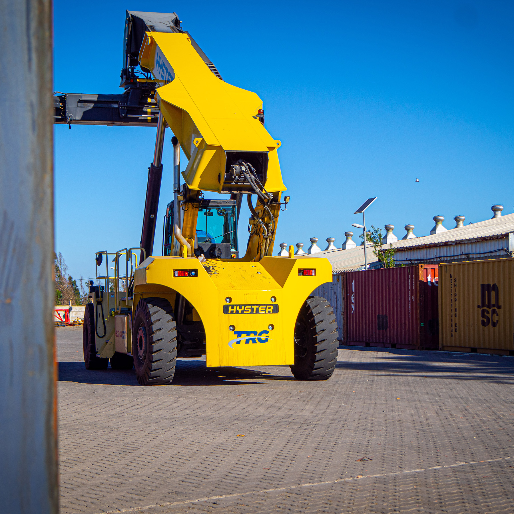 *Consolidado* y desconsolidado de contenedores