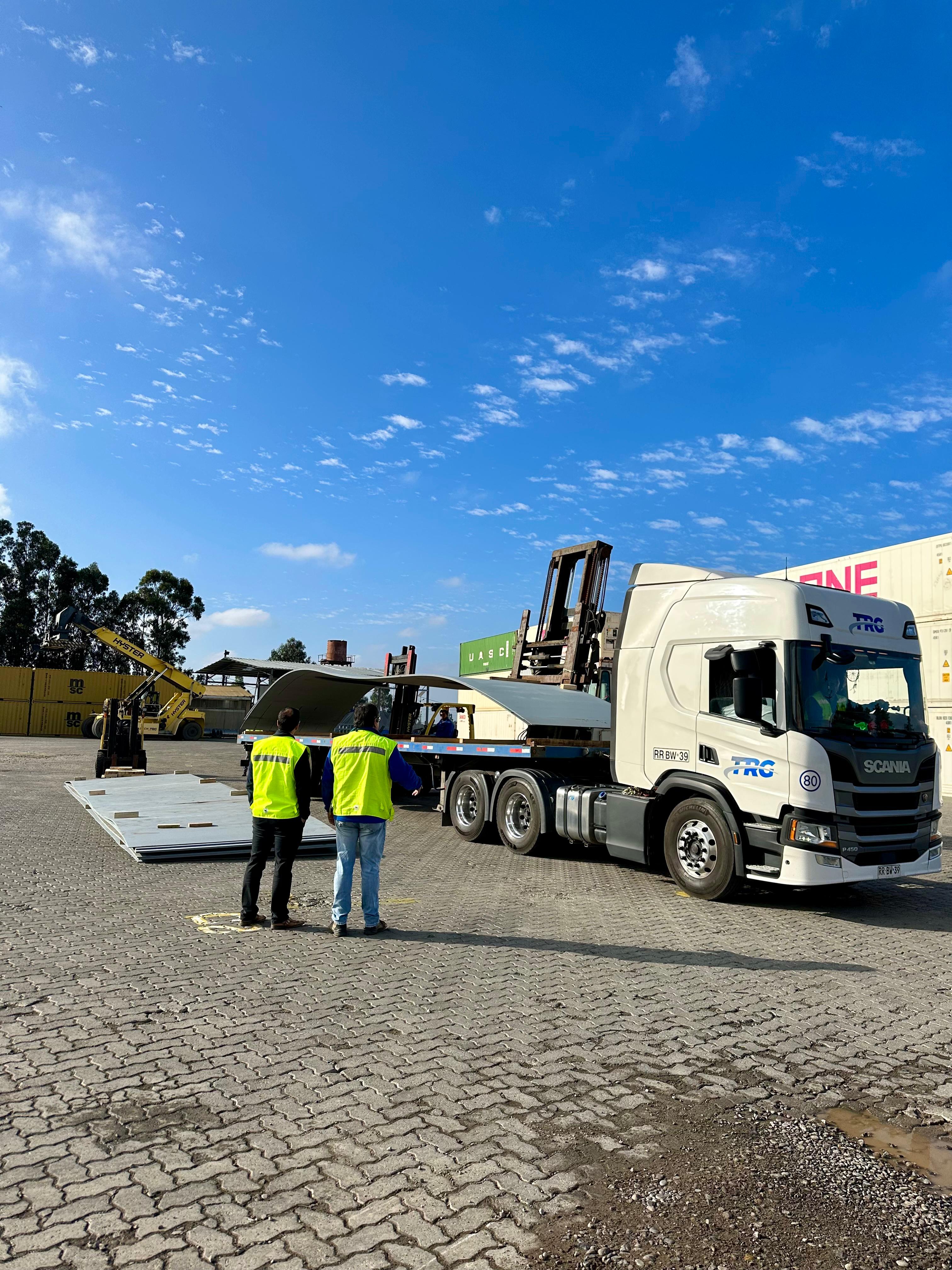 *Consolidado* y desconsolidado de contenedores