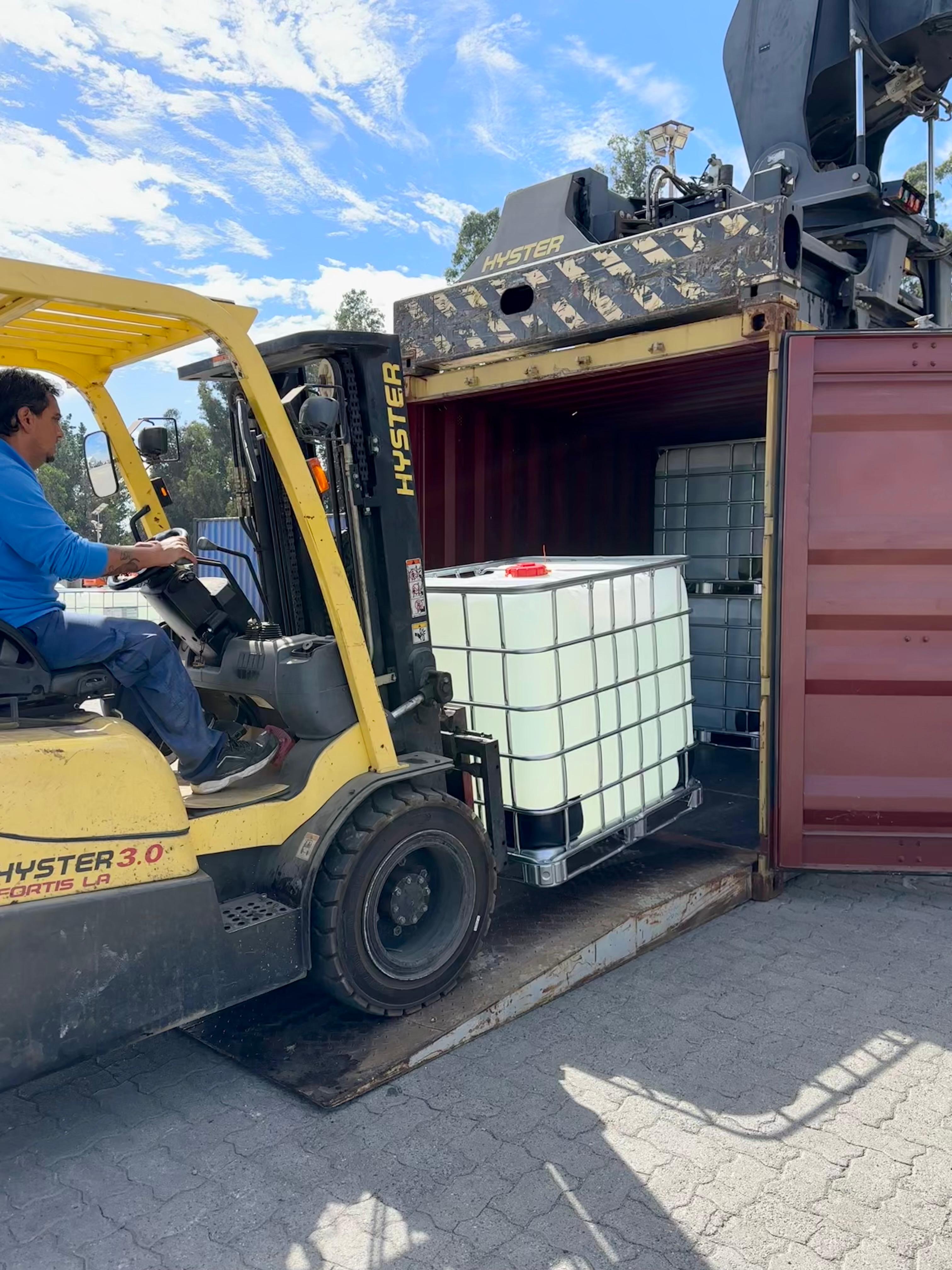 *Consolidado* y desconsolidado de contenedores