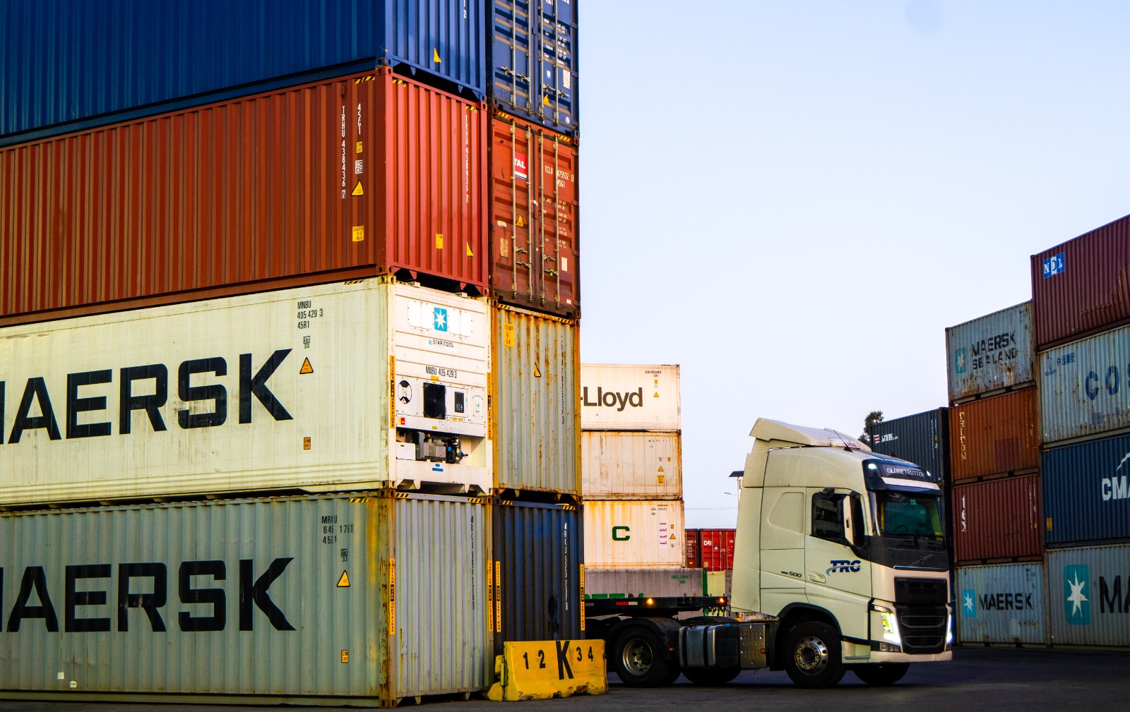 *Transporte* de contenedores